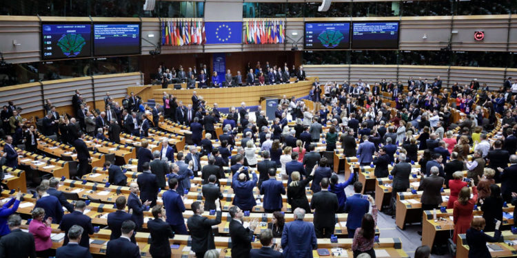 Perussuomalaiset palaa oikeistopuolue ECR:n jäseneksi EU:n parlamentissa 