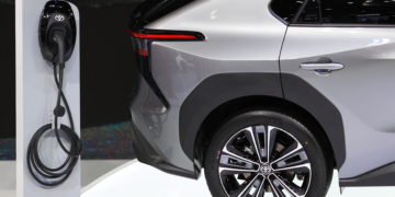 Suomen Kunnianhimoinen Siirtyminen Sähköautoihin Vuoteen 2024 Mennessä