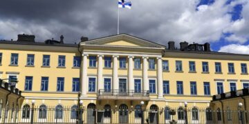 Hallitus: Ostovoima Vahvistuu 2026 ja Investoinnit Piristyvät